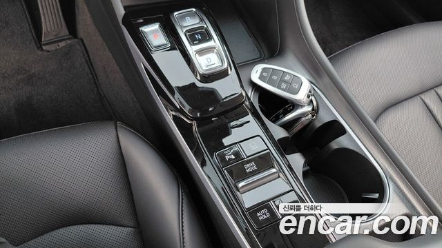 Hyundai Sonata 2023 — photo 9