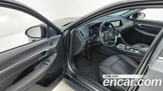 Hyundai Sonata 2023 — photo 10