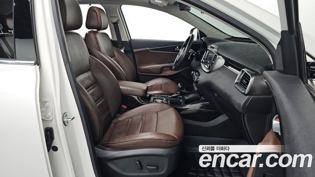 Kia Sorento 2016 — photo 17