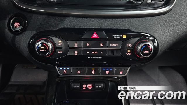 Kia Sorento 2016 — photo 22