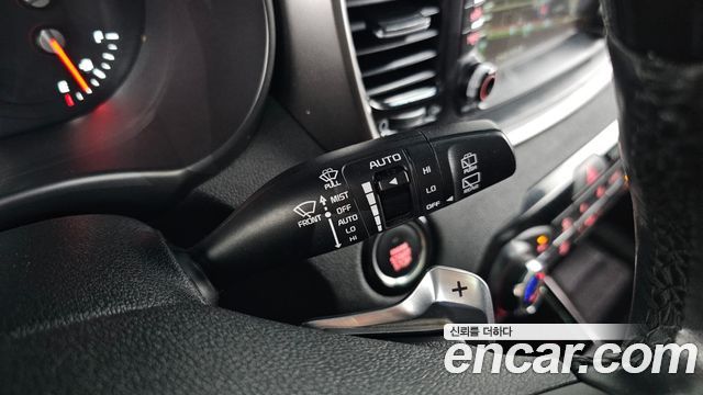 Kia Sorento 2016 — photo 27