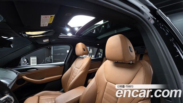 BMW X4 2019 — photo 18