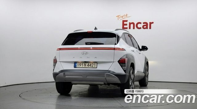 Hyundai Kona 2023 — photo 4