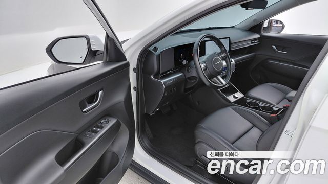 Hyundai Kona 2023 — photo 10