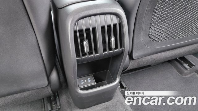 Hyundai Kona 2023 — photo 20