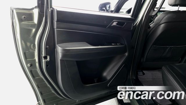 KG_Mobility_Ssangyong Rexton 2022 — photo 15