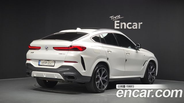 BMW X6 2022 — photo 2