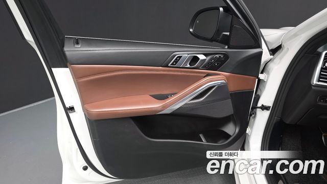 BMW X6 2022 — photo 14