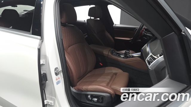 BMW X6 2022 — photo 16