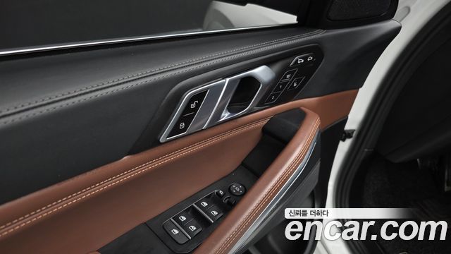 BMW X6 2022 — photo 34