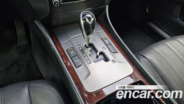 Hyundai Equus 2012 — photo 12