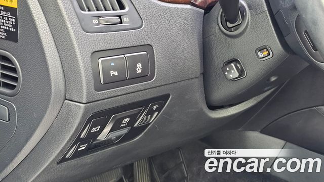 Hyundai Equus 2012 — photo 22