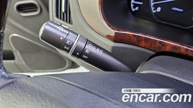 Hyundai Equus 2012 — photo 25