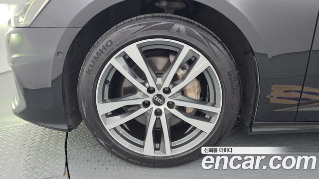 Audi A6 2021 — photo 5
