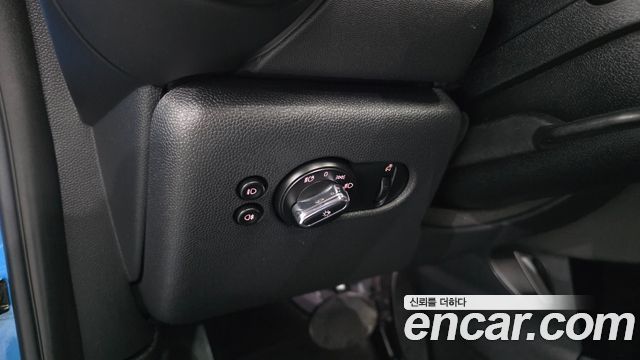 Mini Cooper 2019 — photo 14