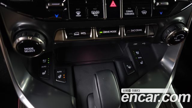 Lexus LX 2025 — photo 33