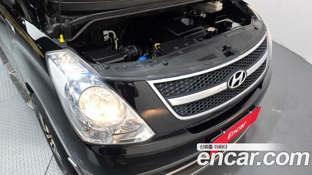 Hyundai Starex 2013 — photo 6