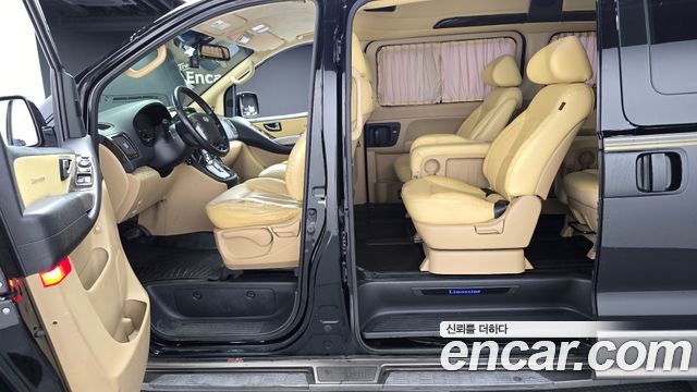 Hyundai Starex 2013 — photo 11