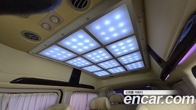 Hyundai Starex 2013 — photo 16