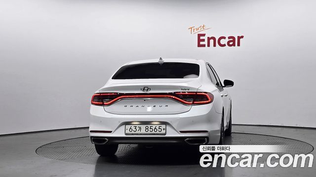 Hyundai Grandeur 2018 — photo 4