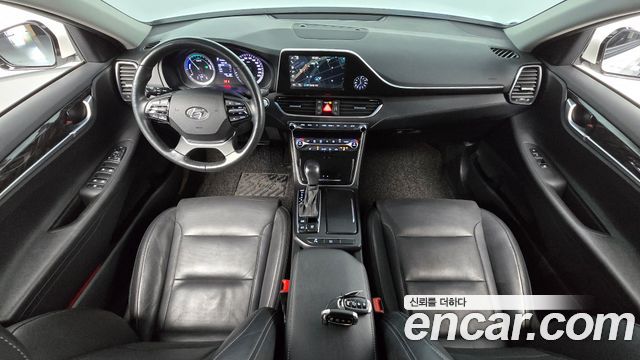 Hyundai Grandeur 2018 — photo 10