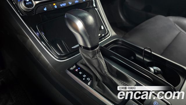 Hyundai Grandeur 2018 — photo 12