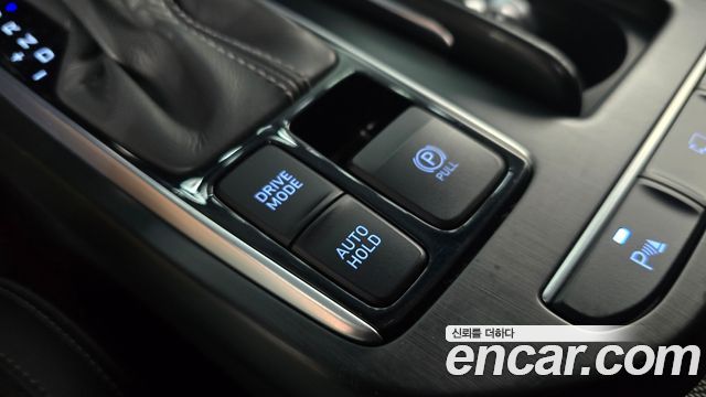 Hyundai Grandeur 2018 — photo 23