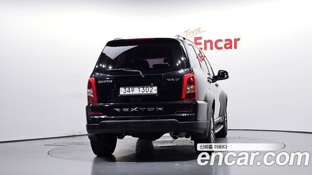 KG Mobility Rexton 2013 — photo 4