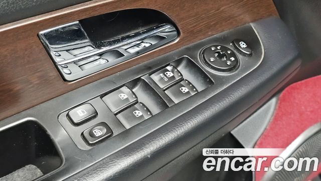 KG Mobility Rexton 2013 — photo 25
