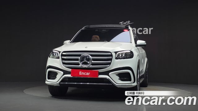 Mercedes-Benz GLS-Class 2025 — photo 3