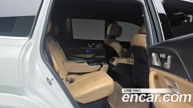 Mercedes-Benz GLS-Class 2025 — photo 25