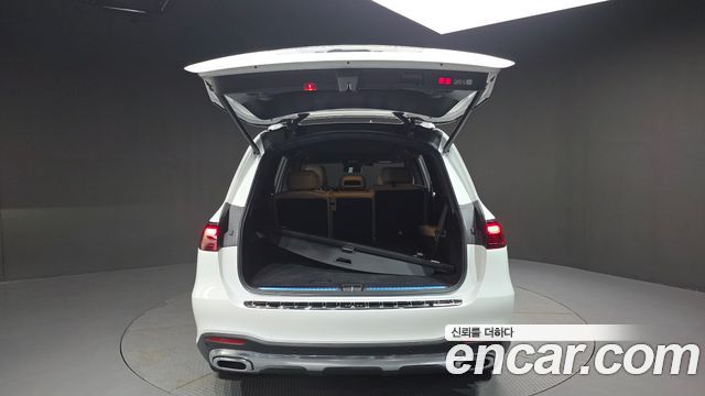 Mercedes-Benz GLS-Class 2025 — photo 26