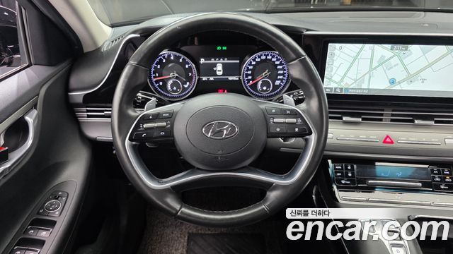 Hyundai Grandeur 2023 — photo 19