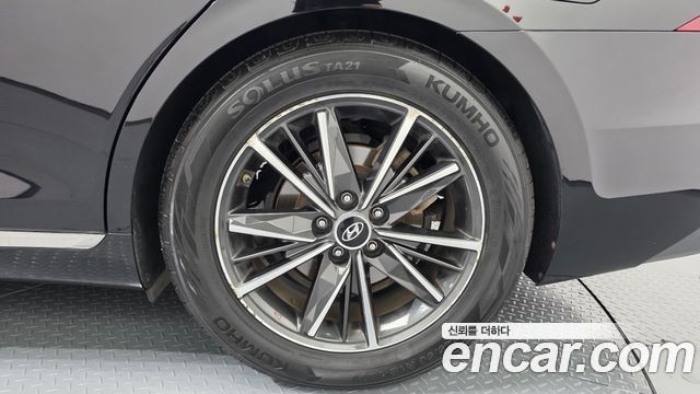 Hyundai Grandeur 2023 — photo 7