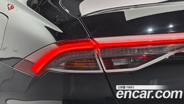 Hyundai Grandeur 2023 — photo 9