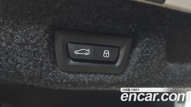 BMW 5-Series 2024 — photo 24