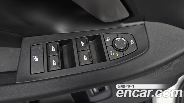 BMW 5-Series 2024 — photo 28