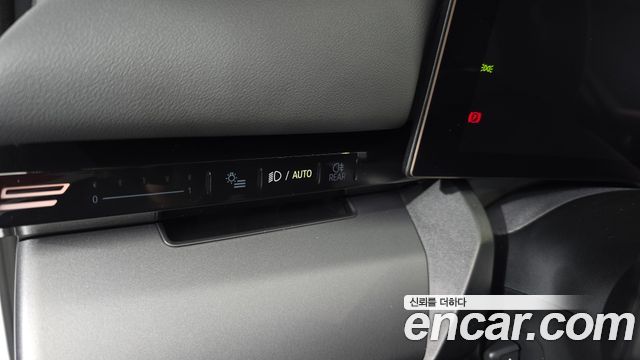 BMW 5-Series 2024 — photo 31