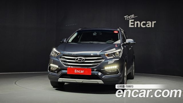 Hyundai Santafe 2016 — photo 3