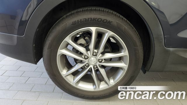 Hyundai Santafe 2016 — photo 5