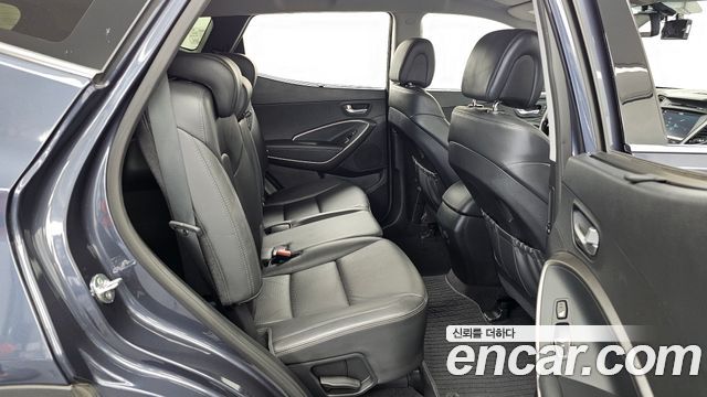 Hyundai Santafe 2016 — photo 18