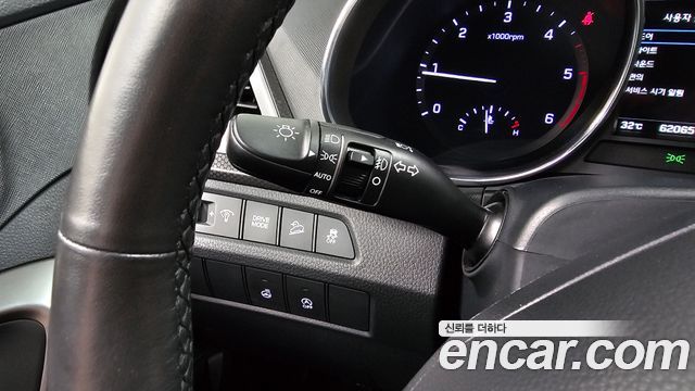 Hyundai Santafe 2016 — photo 21