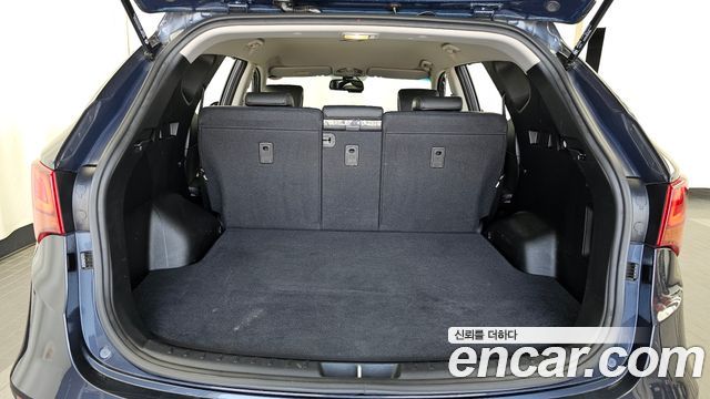 Hyundai Santafe 2016 — photo 26