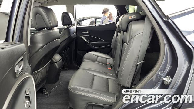 Hyundai Santafe 2016 — photo 16