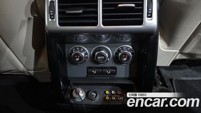 Land Rover Range Rover 2009 — photo 18