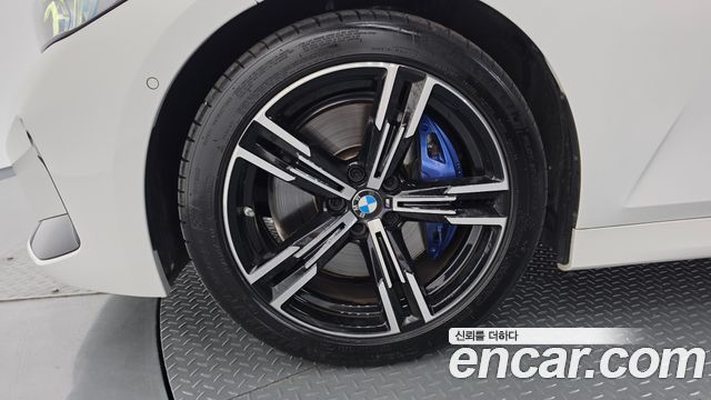 BMW 3-Series 2024 — photo 5