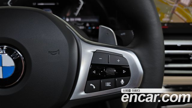BMW 3-Series 2024 — photo 22