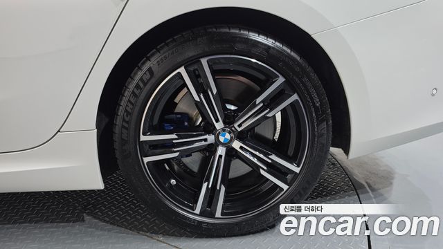 BMW 3-Series 2024 — photo 7