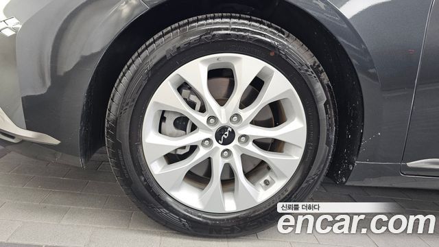 Kia K8 2022 — photo 5
