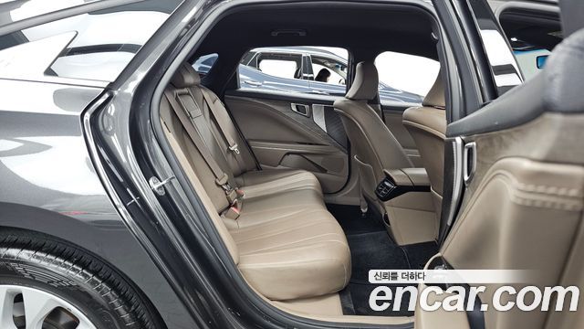 Kia K8 2022 — photo 12